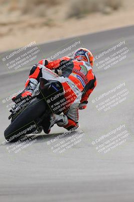 media/Dec-17-2022-SoCal Trackdays (Sat) [[224abd9271]]/Turn 10 Backside (120pm)/